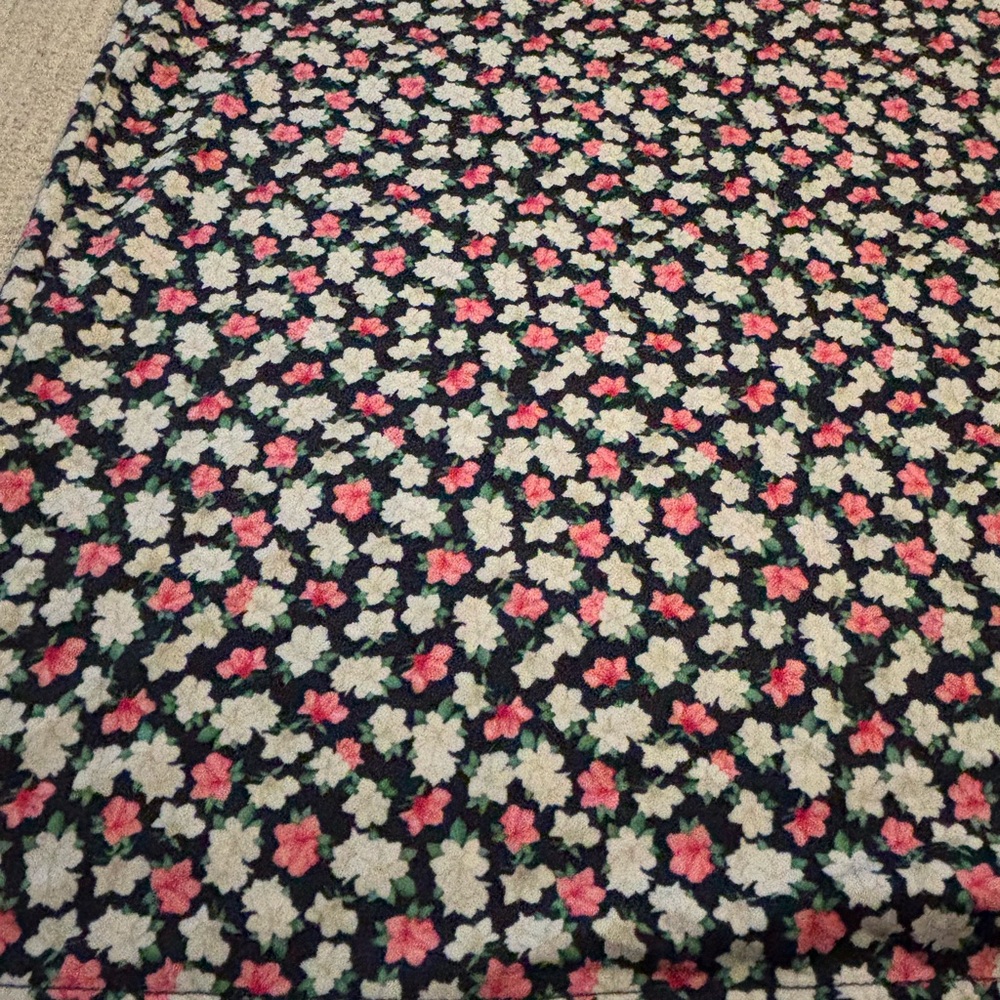 Rhoback Polo with Floral Pattern in Black, Red, and White - Picture 3 of 4